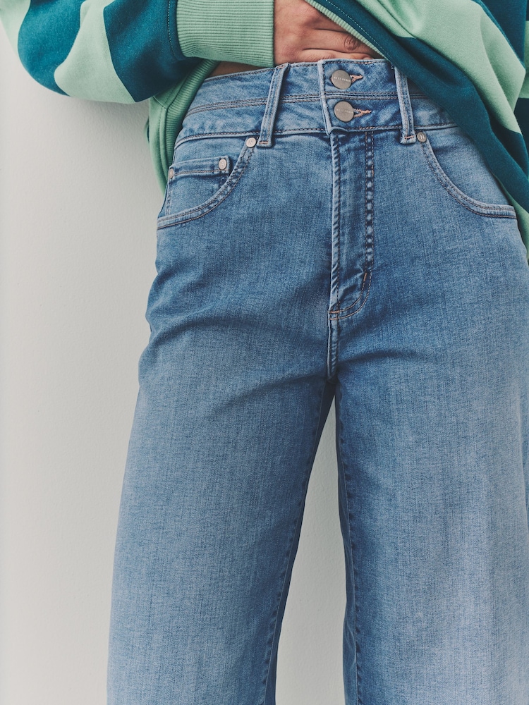 Bleu moyen - Large Raccourci Lift Slim And Shape Jeans - Image 6 of 9