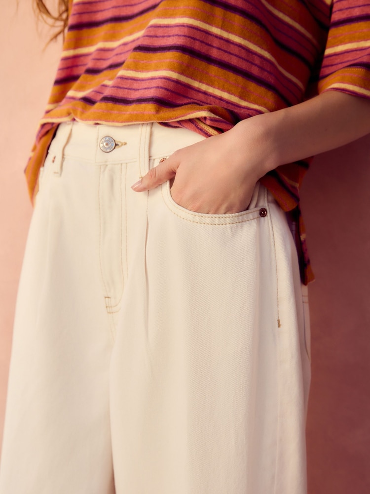 Ecru Crop Barrel Leg Jeans - Image 5 of 8