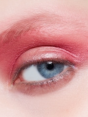 MAC Small Eye Shadow - Image 5 of 5