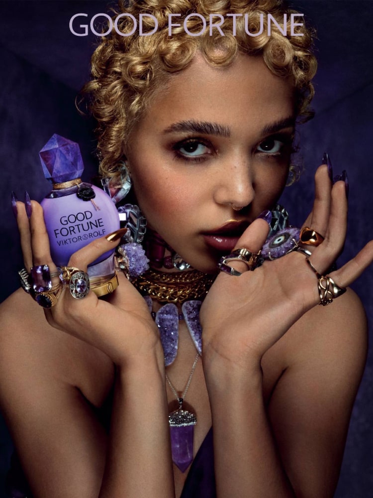 Viktor & Rolf Good Fortune Eau De Parfum 90ml - Image 2 of 5