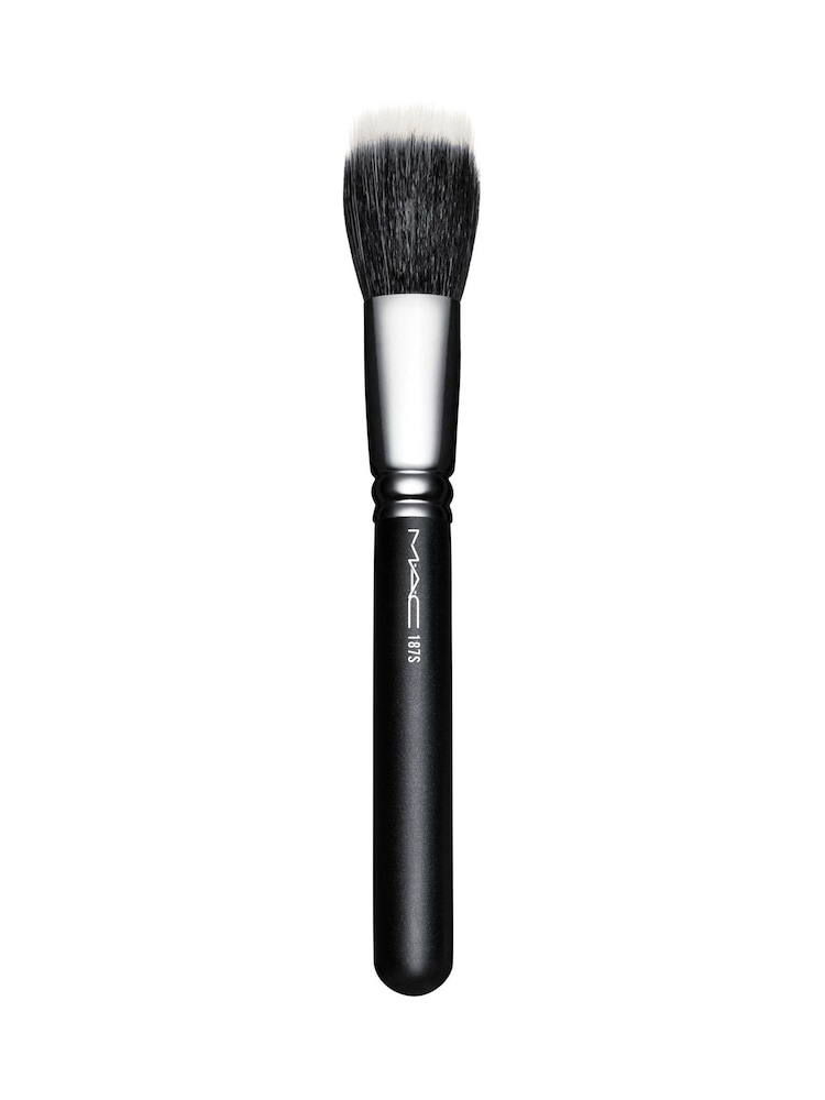 MAC 187s Duo Fibre Face Brush - Image 1 of 2