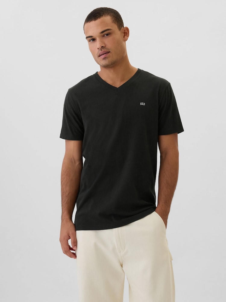 Gap Black EverydaySoft Mini-Logo V-Neck T-Shirt - Image 1 of 4 Gap Black EverydaySoft Mini-Logo V-Neck T-Shirt - Image 1 of 4