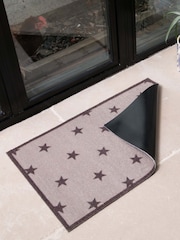 Felpudo de interior lavable con diseño de estrellas de Artsy Mats - Imagen 2 de 4