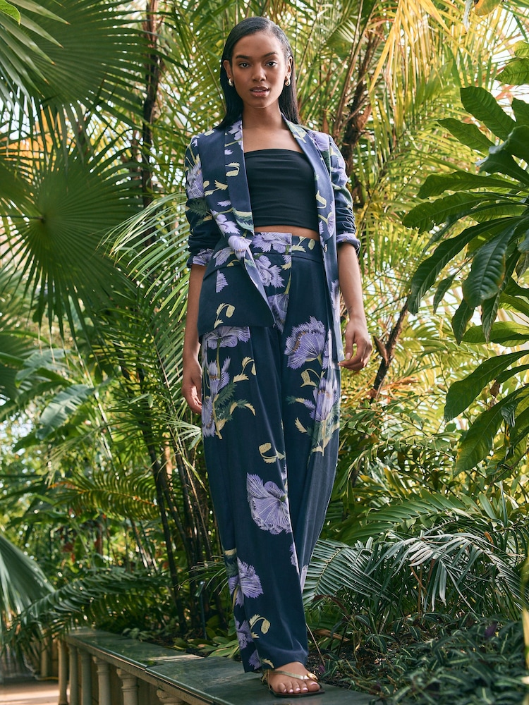 Темно-синий с цветочным узором - Kew Gardens Wide Leg Trousers with Linen - Image 1 of 4