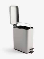 Light Grey Soft Close Pedal 5 Litre Bin - Image 2 of 2