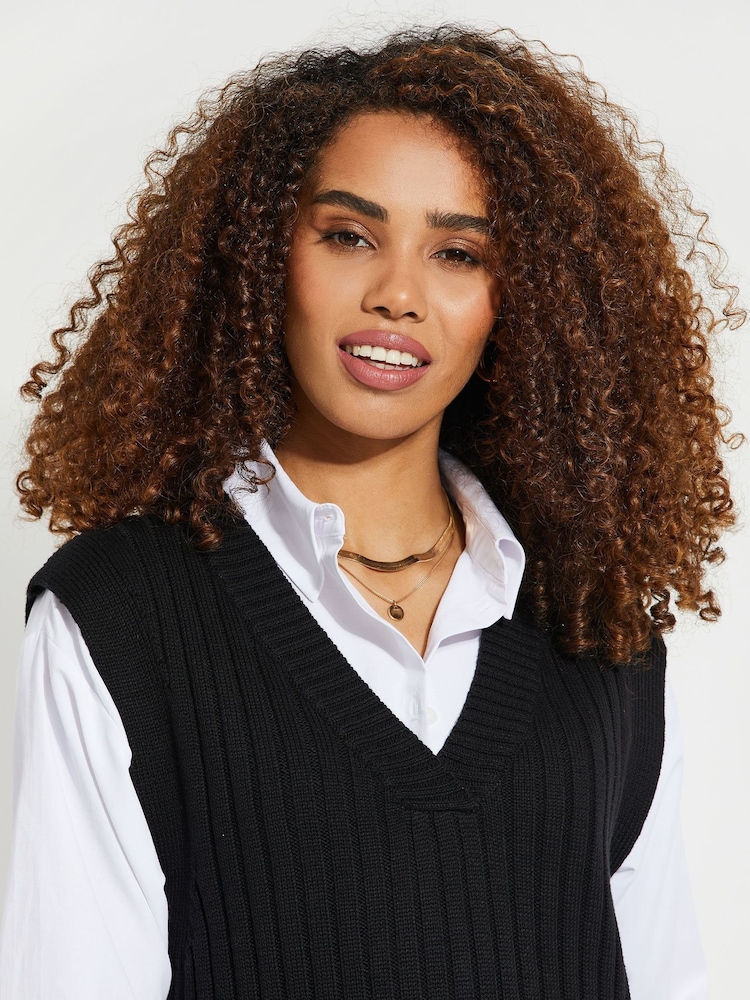 Threadbare Black Curve V-Neck Ribbed Knitted Sweater Vest - Image 4 of 4