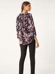 Roman Brown Textured Abstract Print V-Neck Stretch Top - Image 4 of 6