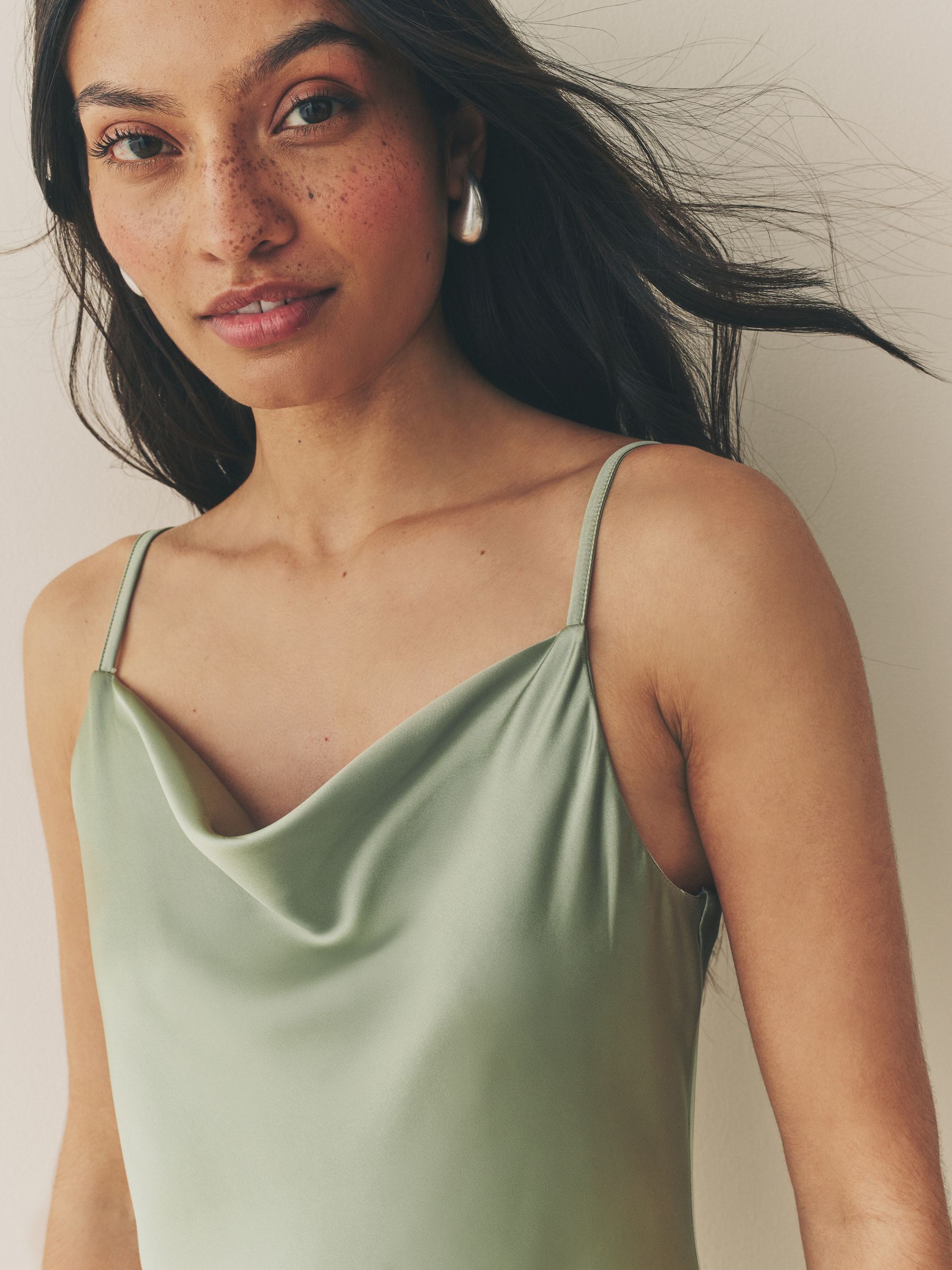 【GANNI】satin maxi dress/追跡+関税+全国送料込み Ganni Satin maxi dress GANNI