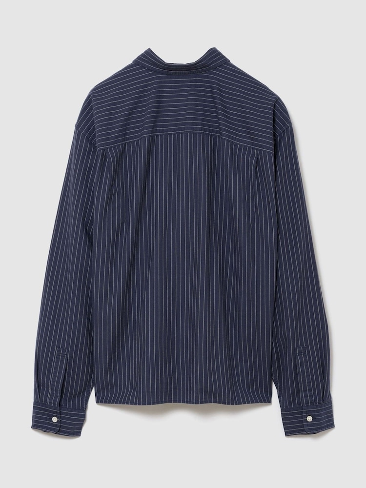 Gap Navy Stripe Relaxed Boxy Straight-Hem Oxford Shirt - Image 2 of 2 Gap Navy Stripe Relaxed Boxy Straight-Hem Oxford Shirt - Image 2 of 2