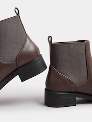 Yours Curve Brown Wide Fit Extra Wide Fit PU Elastic Chelsea Boots - Image 3 of 4