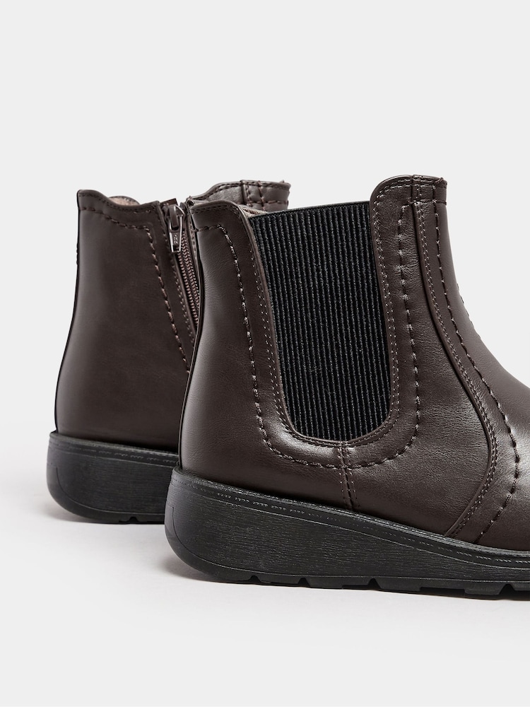 Marrón - Botas Chelsea de cuña de corte de ancho especial de Yours Curve - Imagen 6 de 6