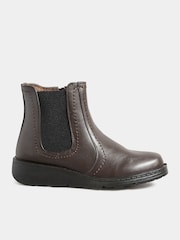 Yours Curve Brown Extra Wide Fit Extra Wide Fit Wedge Chelsea Boots - Image 2 of 8