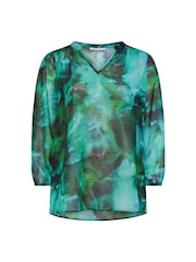 Yours Curve Green London Blurred Abstract Overhead Blouse - Image 5 of 5