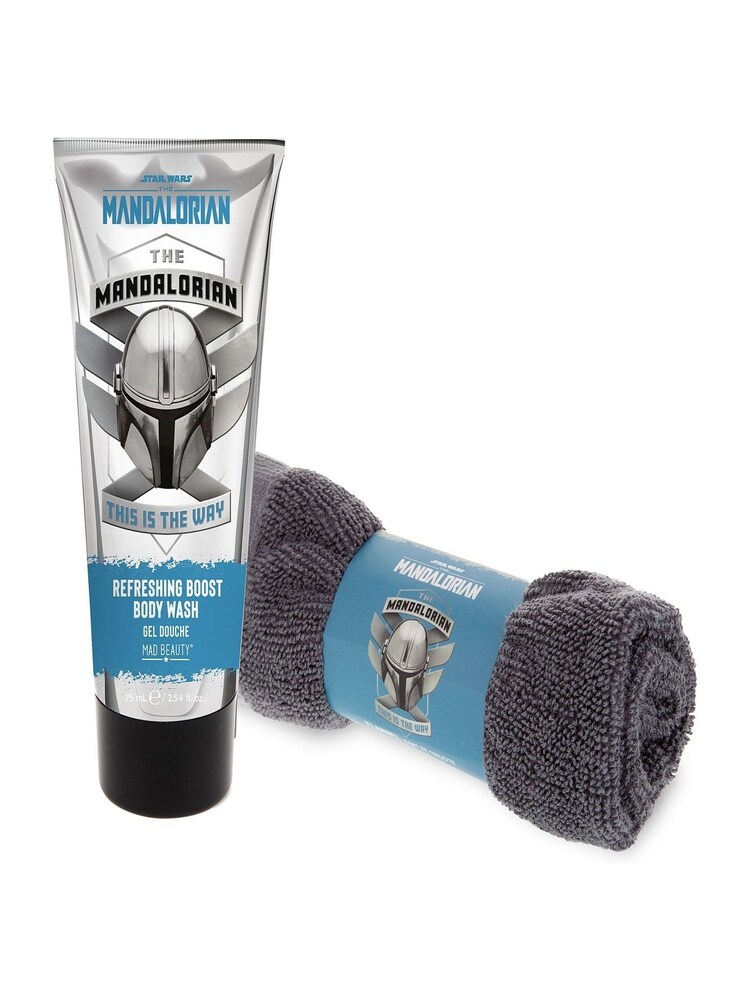 Mad Beauty Mandalorian Bounty Hunter Wash Bag Set - Image 4 of 4 Mad Beauty Mandalorian Bounty Hunter Wash Bag Set - Image 4 of 4