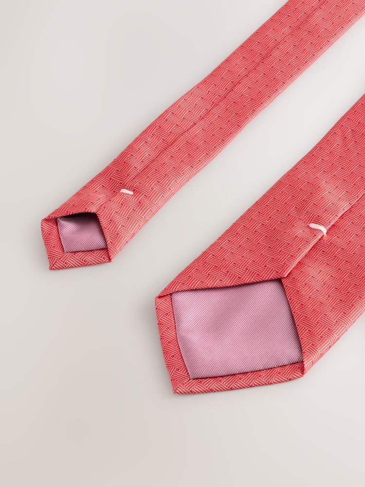 Red Wide Silk Tie With Tie Clip - Image 3 of 3