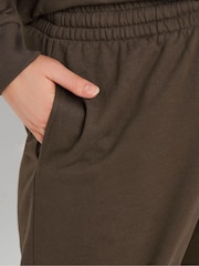 Yours Curve Brown Cuffed Chocolate Joggers - Image 4 of 5