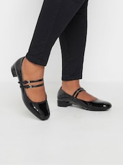 Yours Curve Black Extra Wide Fit Extra-Wide Mary Jane Fit Low Block Patent Shoes - Image 1 of 5