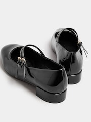 Yours Curve Black Extra Wide Fit Extra-Wide Mary Jane Fit Low Block Patent Shoes - Image 4 of 5