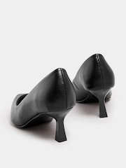 Yours Curve Black Extra-Wide Fit Point Court Shoes - Image 5 of 6