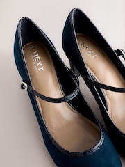 Marine - Mary-Jane-Pumps mit Blockabsatz und runder Zehenpartie - Bild 8 von 9