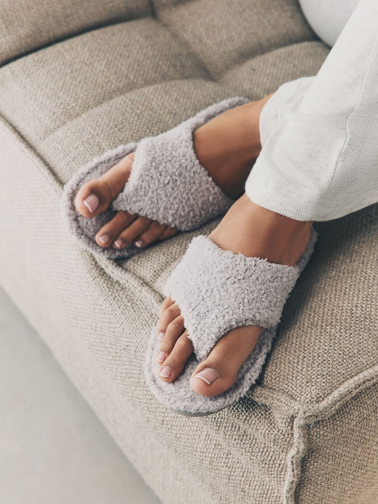 Серый - Boucle Toe Thong Slippers - Image 1 of 7