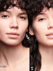 MAC Studio Fix Powder Plus Foundation - Image 4 of 5