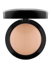 MAC Mineralize Skinfinish Natural Face Powder - Image 2 of 4