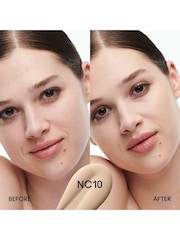 MAC Studio Radiance Serum Powered Foundation - Image 4 of 5