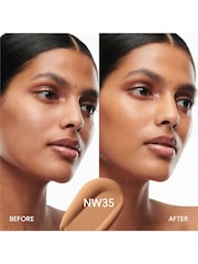 MAC Studio Radiance Serum Powered Foundation - Image 3 of 6