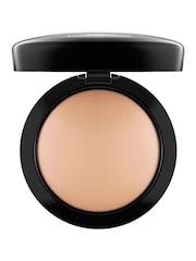 MAC Mineralize Skinfinish Face Powder - Image 2 of 4