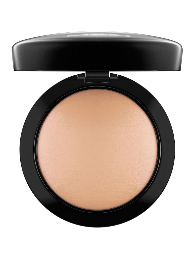 MAC Mineralize Skinfinish Face Powder - Image 2 of 4