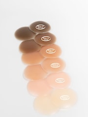 Brush Works Reusable Silicone Nipple Covers - Image 4 of 4