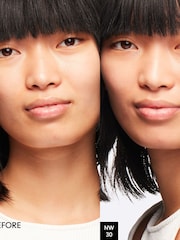 MAC Studio Fix 24-Hour Smooth Wear Concealer - Image 3 of 4