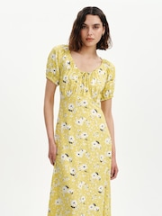 Finery Green Floral Jada Puff Sleeve Midi Dress - Image 4 of 4