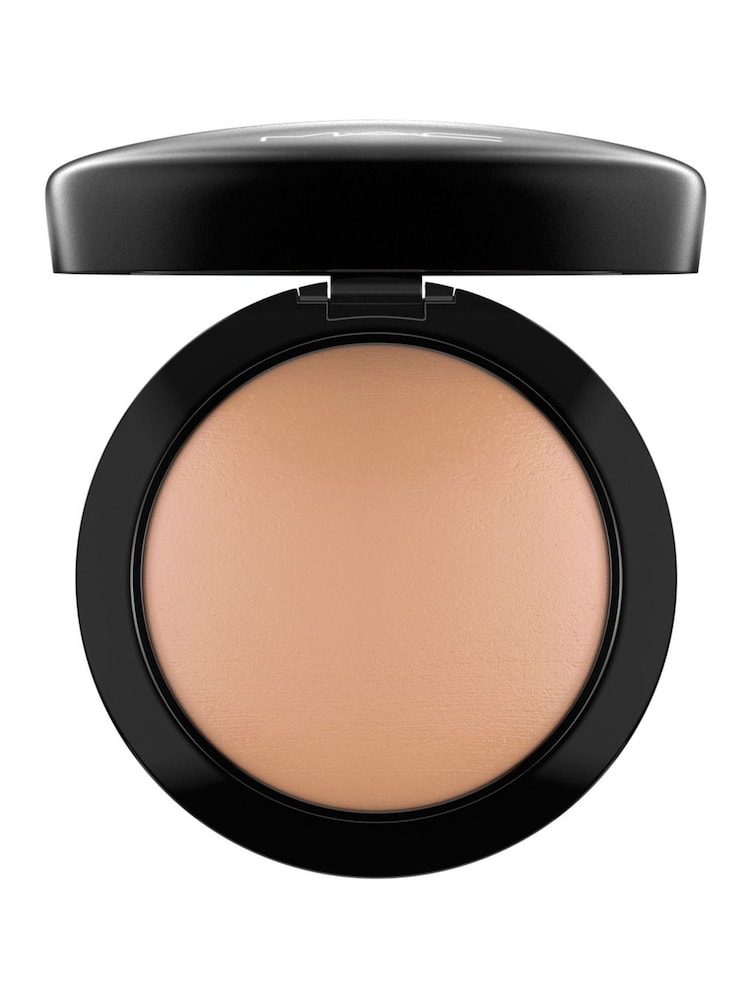 MAC Mineralize Skinfinish Face Powder - Image 2 of 4