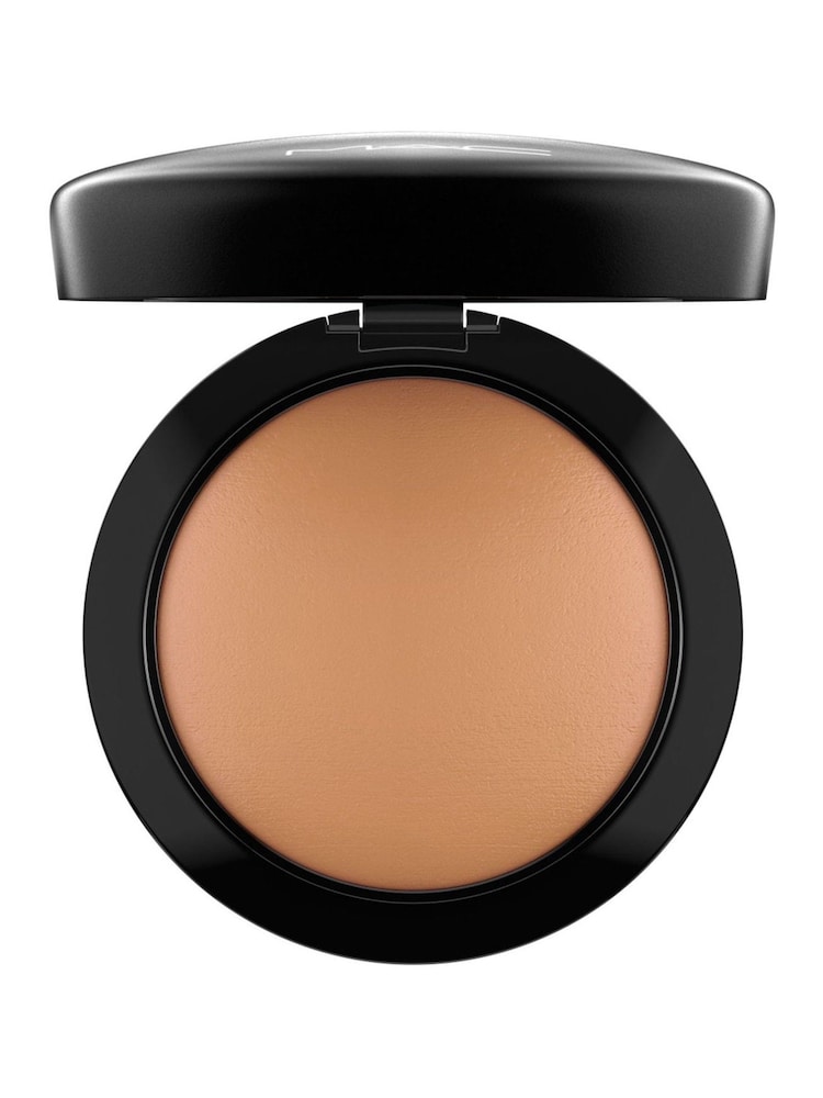 MAC Mineralize Skinfinish Face Powder - Image 2 of 4