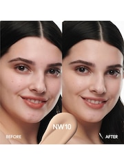 MAC Studio Radiance Serum Powered Foundation - Image 5 of 6