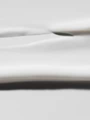 Omorovicza Body Cream 200ml - Image 2 of 3