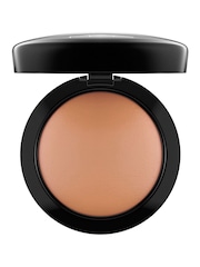 MAC Mineralize Skinfinish Face Powder - Image 2 of 4