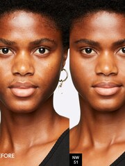MAC Studio Fix 24-Hour Smooth Wear Concealer - Image 3 of 4