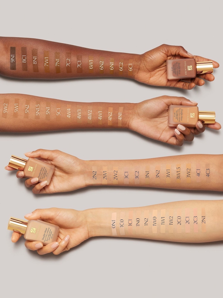 Estée Lauder Double Wear Stay-in-Place SPF 10 Foundation 30ml - Image 4 of 4