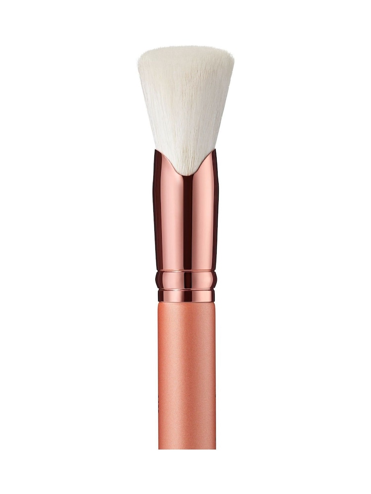 MAC Bronzer Fan Brush 143S - Image 2 of 3