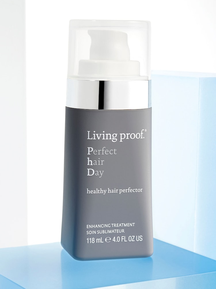 Living Proof Day™ Healthy Hair Perfector 118ml - Image 2 of 7