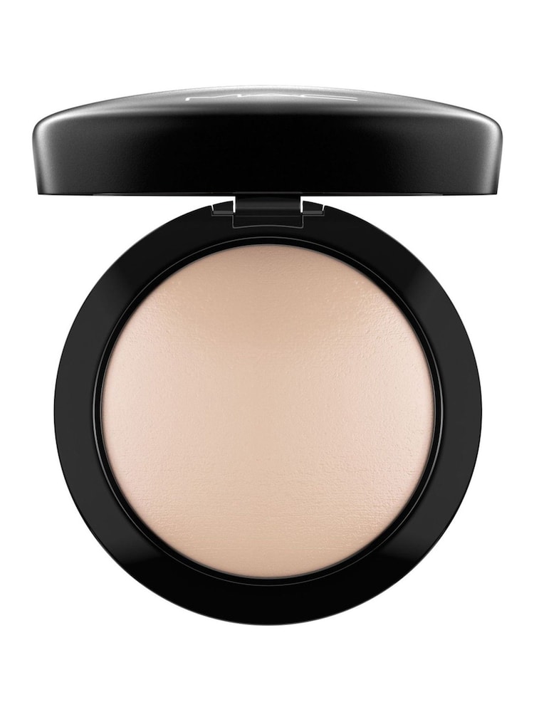 MAC Mineralize Skinfinish Face Powder - Image 2 of 4