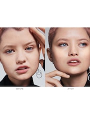 NARS Pure Radiant Tinted Moisturiser SPF30 - Image 3 of 5