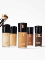 MAC Studio Radiance Serum Powered Foundation - Image 5 of 6