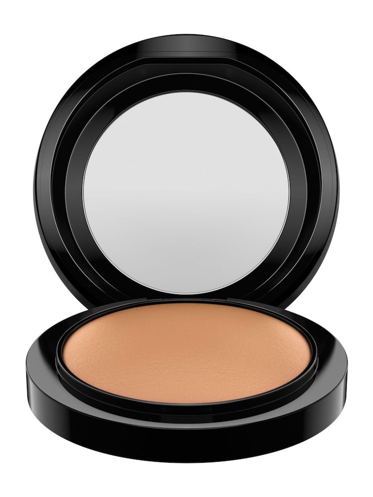 MAC Mineralize Skinfinish Face Powder - Image 1 of 1