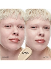 MAC Studio Radiance Serum Powered Foundation - Image 6 of 7