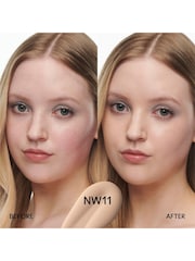 MAC Studio Radiance Serum Powered Foundation - Image 3 of 6