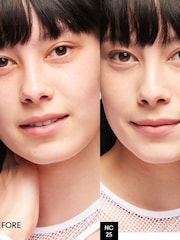 MAC Studio Fix 24-Hour Smooth Wear Concealer - Image 3 of 4